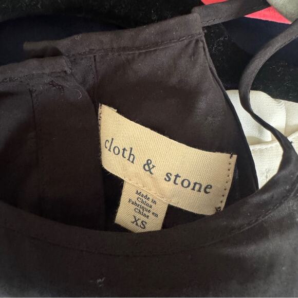 Cloth & Stone Anthropologie black halter tank with button up back size XS - Picture 5 of 8